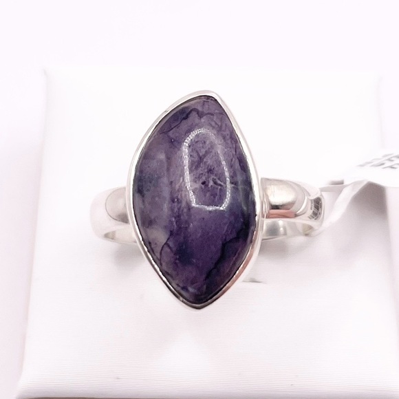 Size 8.5 Tiffany stone 925 Sterling Silver Ring